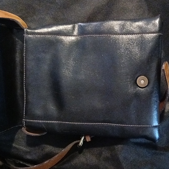 ArtBag Messengers Bag Leather 🖤🖤🖤 - Picture 8 of 14